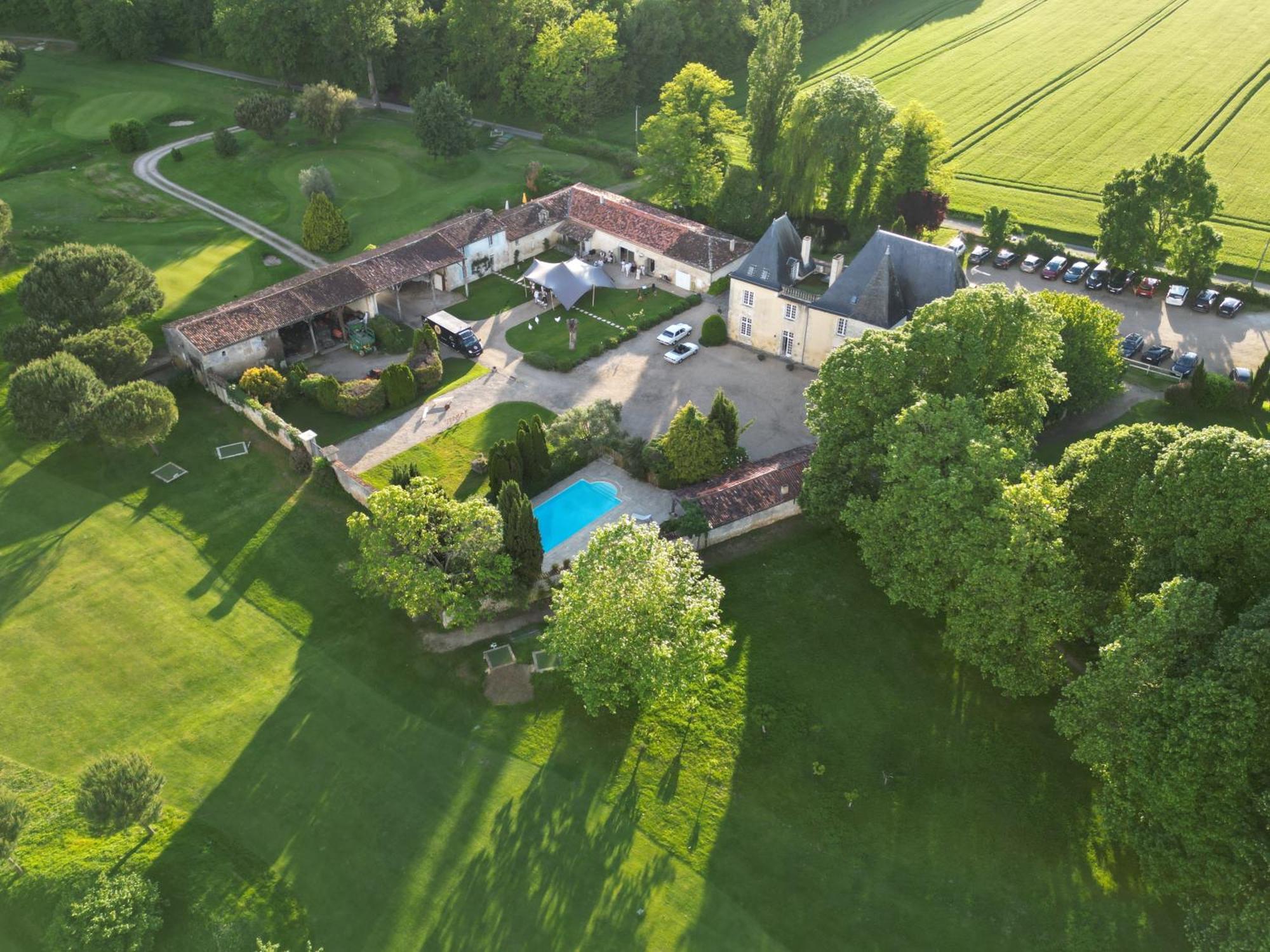 Saint-Porchaire Chateau De La Vallade מראה חיצוני תמונה
